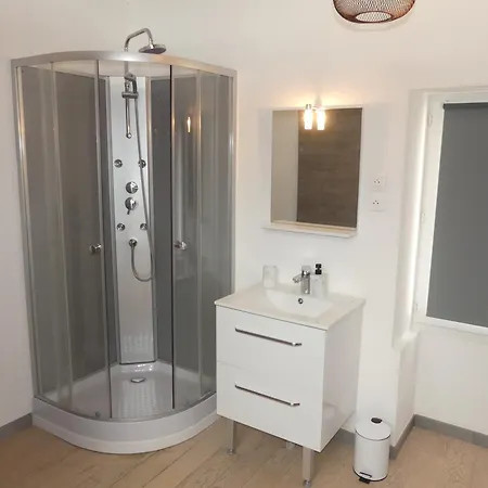 Le Domaine Des Sources Guest house