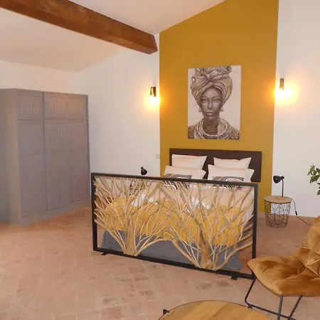 Le Domaine Des Sources Guest house